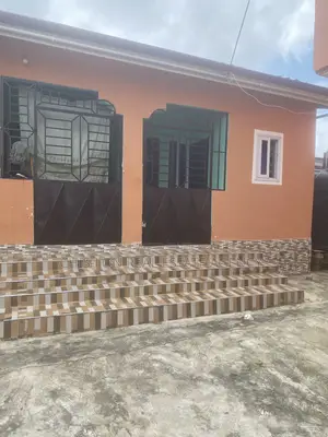 1bdrm Room & Parlour in Chislon Broker’S, Adam Nana for rent