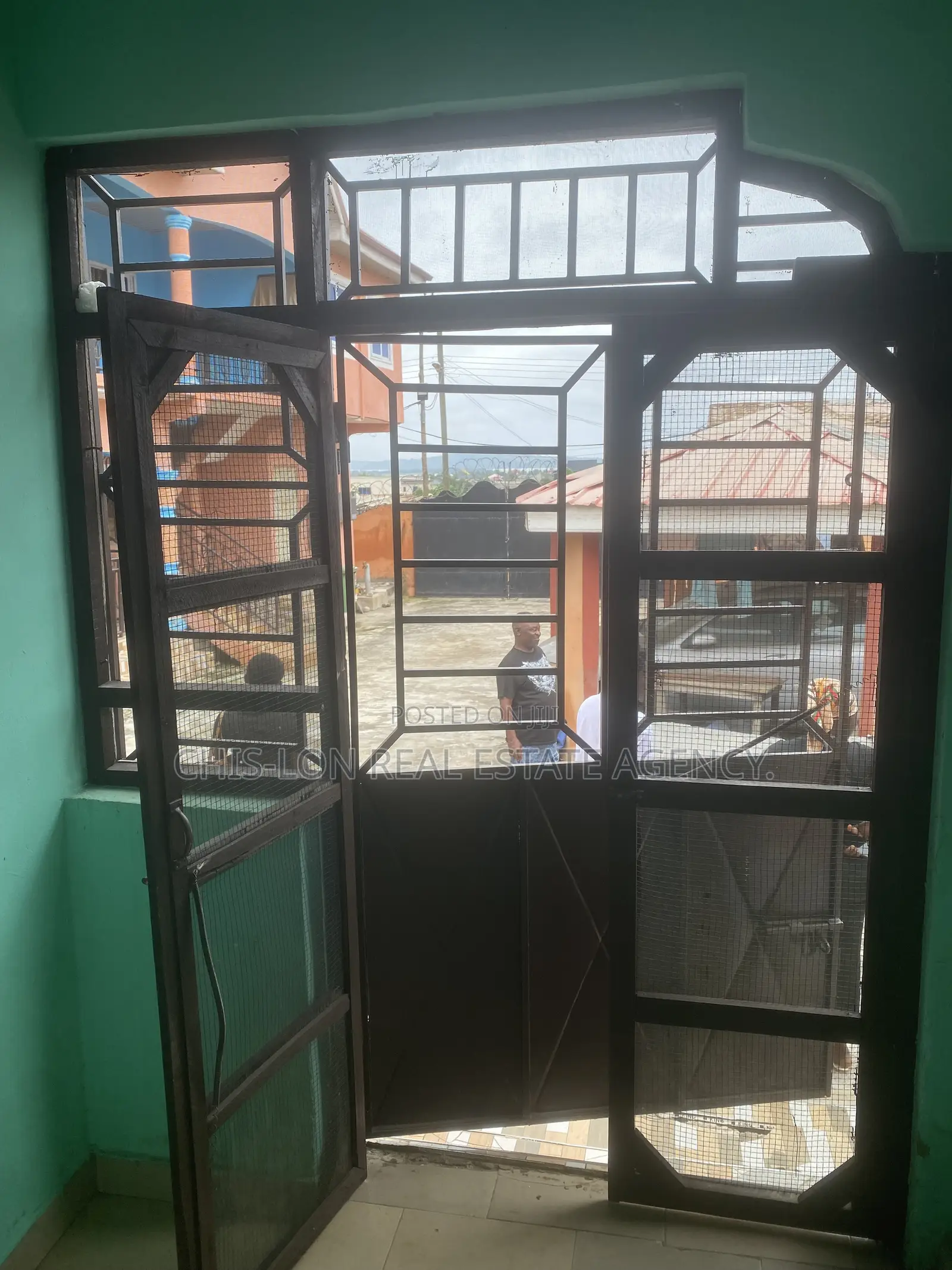 1bdrm Room & Parlour in Chislon Broker’S, Adam Nana for rent
