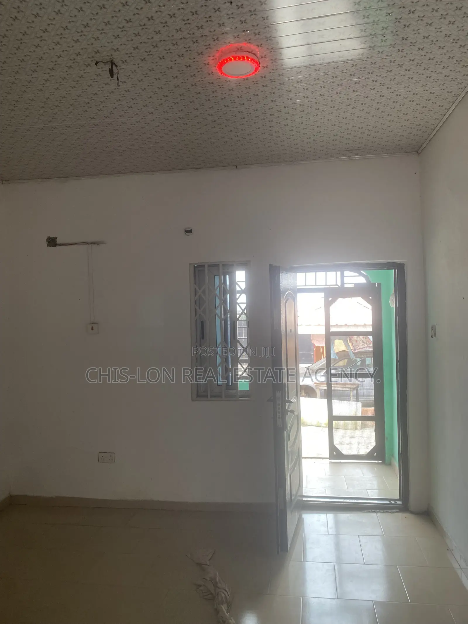 1bdrm Room & Parlour in Chislon Broker’S, Adam Nana for rent
