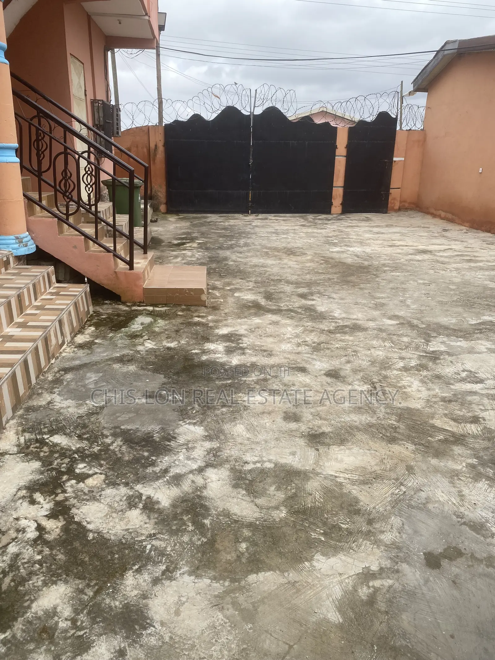 1bdrm Room & Parlour in Chislon Broker’S, Adam Nana for rent
