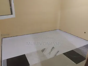 Mini Flat in Items Property, Housing Down for rent