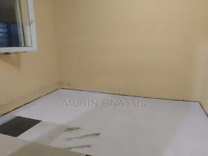 Mini Flat in Items Property, Housing Down for rent
