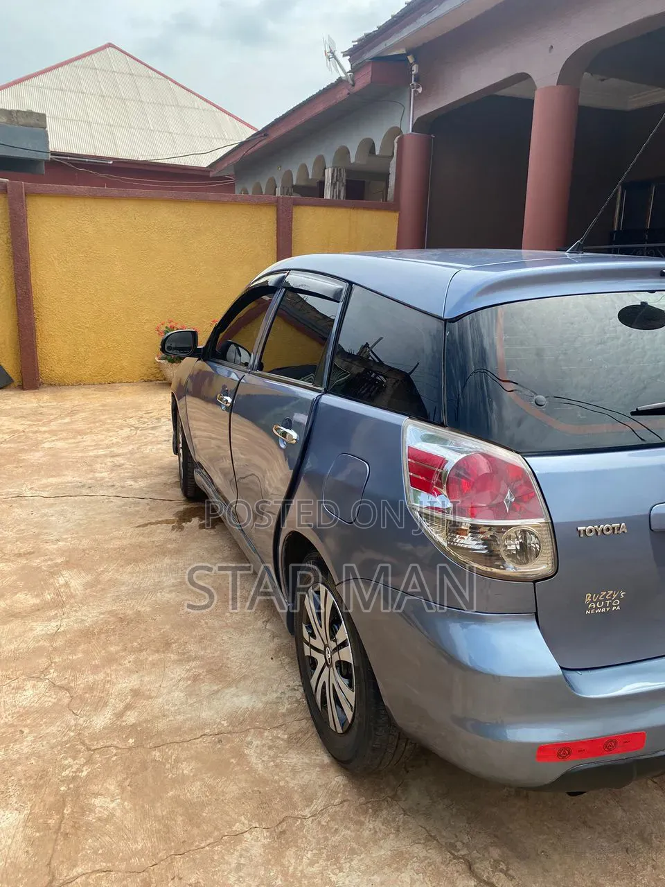 Toyota Matrix 2010 Blue