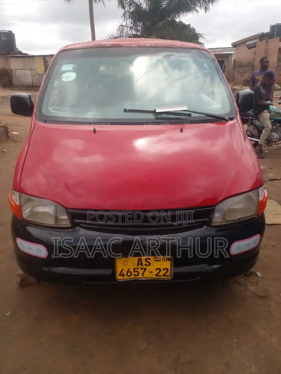 Toyota HiAce 2012 Red
