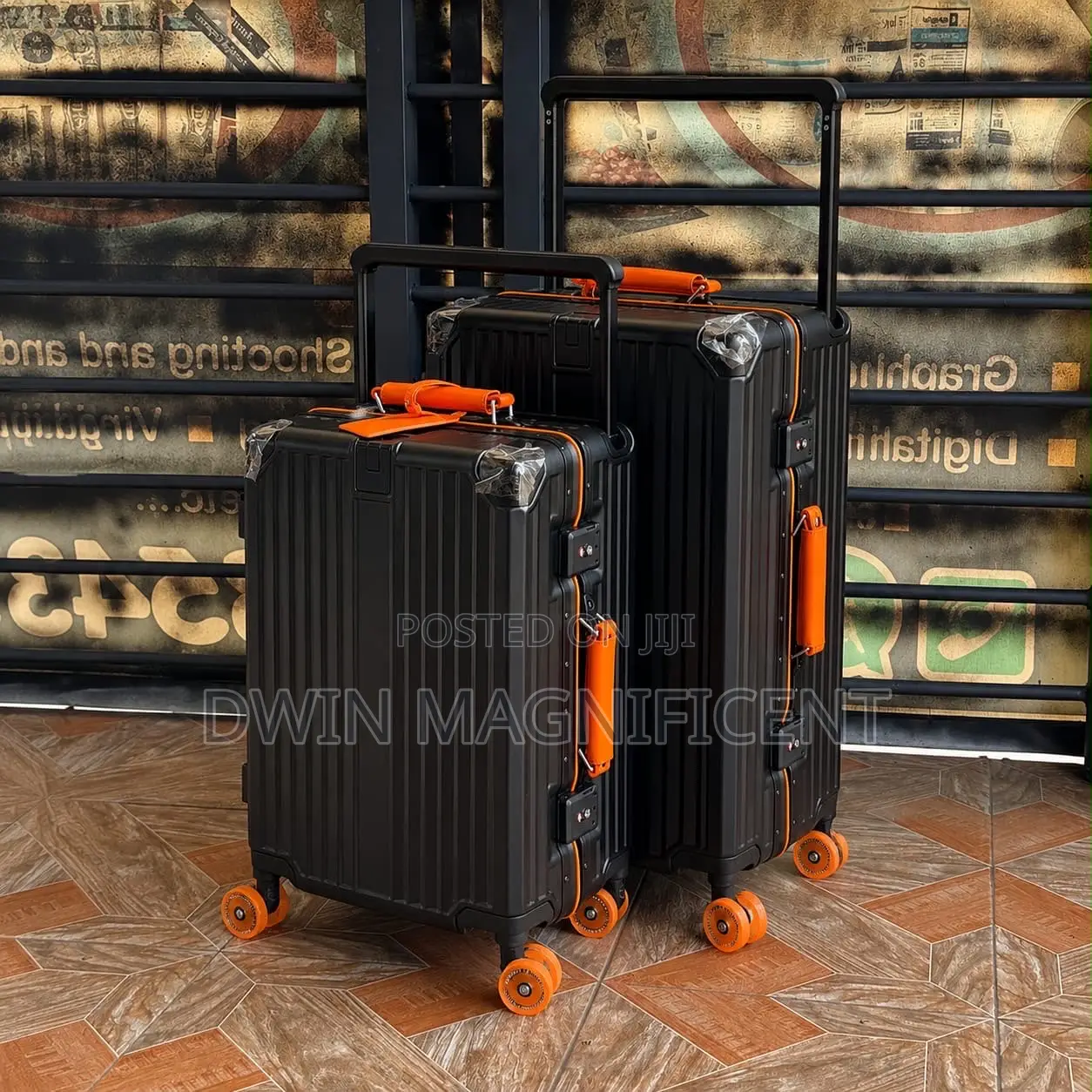 360 Degree Spinner Wheels, Security Locks and Cup Holder