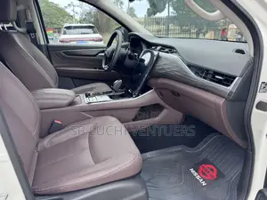 Nissan Terrano 2025 White
