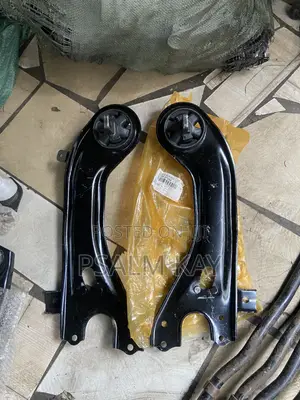 Ix35/Sonata/Santa Fe/Sorento/Tucson 2012-,2014,2015 Rear Trailer Arm