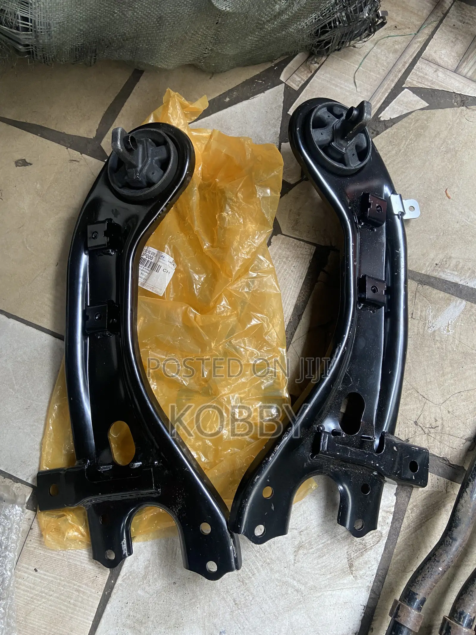 Ix35/Sonata/Santa Fe/Sorento/Tucson 2012-,2014,2015 Rear Trailer Arm