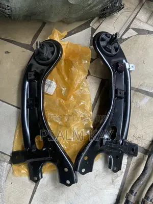 Ix35/Sonata/Santa Fe/Sorento/Tucson 2012-,2014,2015 Rear Trailer Arm