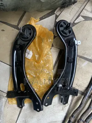 Ix35/Sonata/Santa Fe/Sorento/Tucson 2012-,2014,2015 Rear Trailer Arm