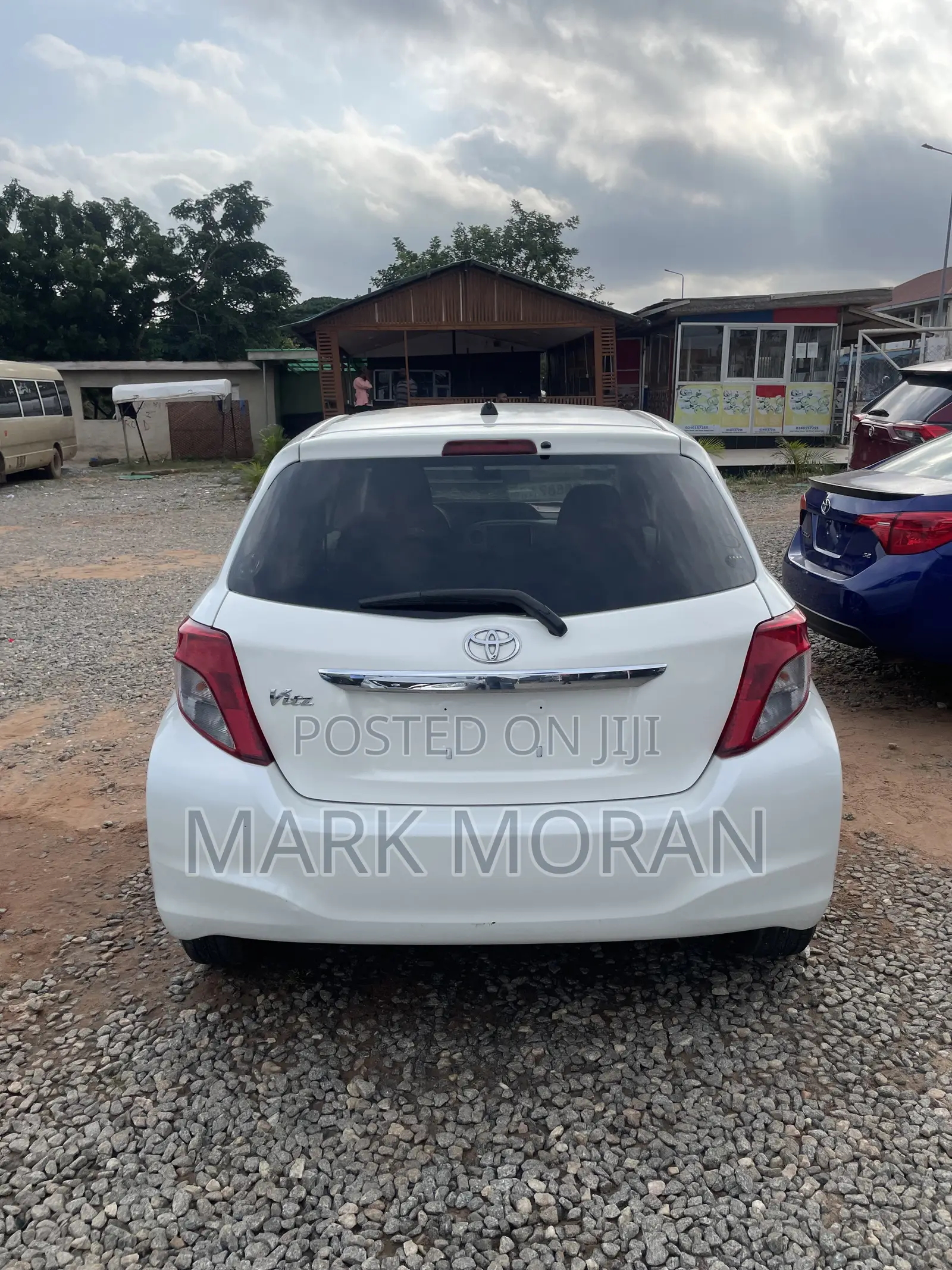 Toyota Vitz 2013 White