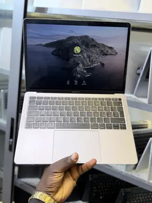 Laptop Apple MacBook Air 2018 8GB Intel Core i5 SSD 128GB
