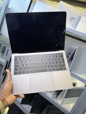 Laptop Apple MacBook Air 2018 8GB Intel Core i5 SSD 128GB