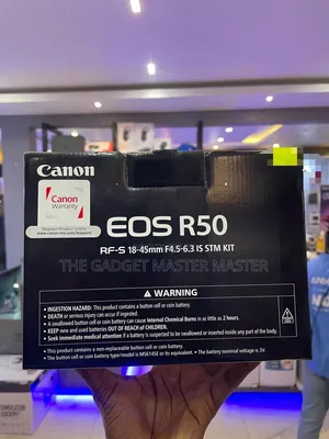 Canon Eos R50 Mirrorless Camera With 18-45mm Lens