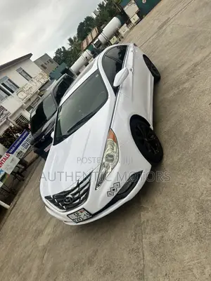 Hyundai Sonata 2013 White