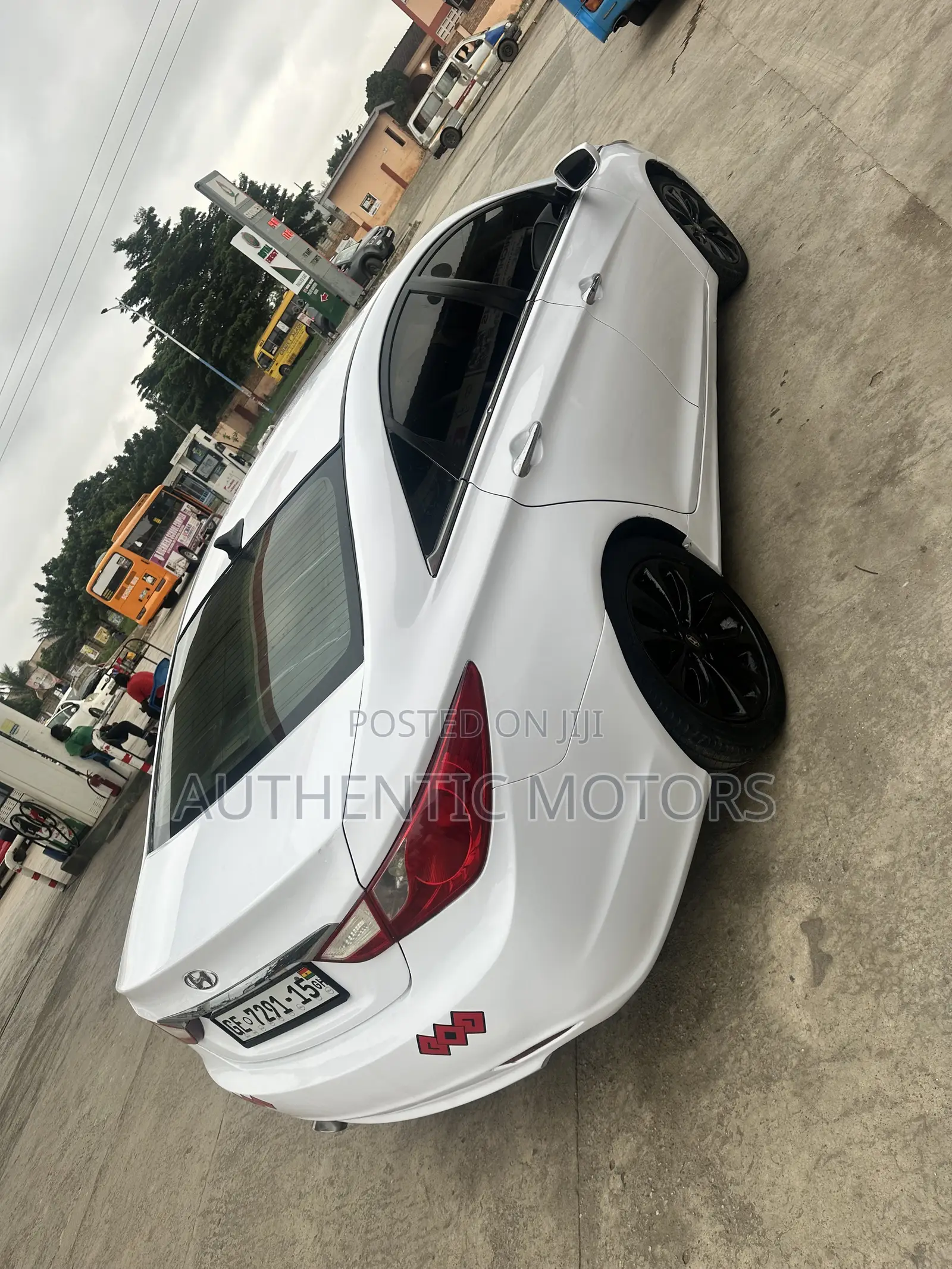Hyundai Sonata 2013 White