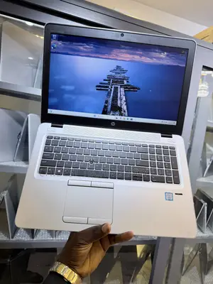 Laptop HP EliteBook 850 G4 8GB Intel Core i7 HDD 160GB