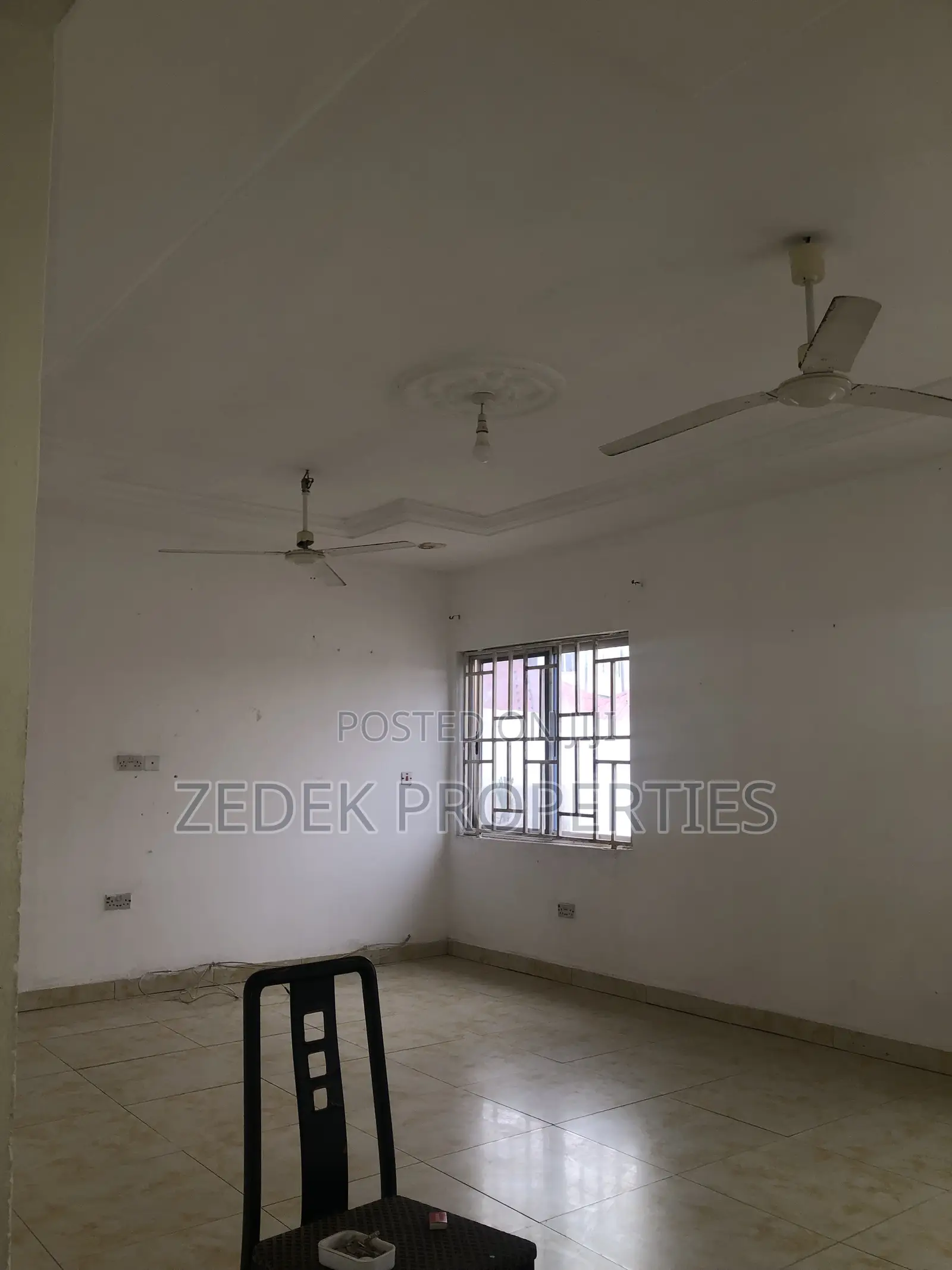 3bdrm House in Kwabenya Acp Road, Ashomang Estate for rent