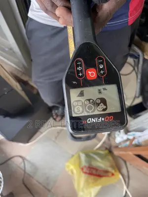 Minelab GO-FIND 22 Metal Detector