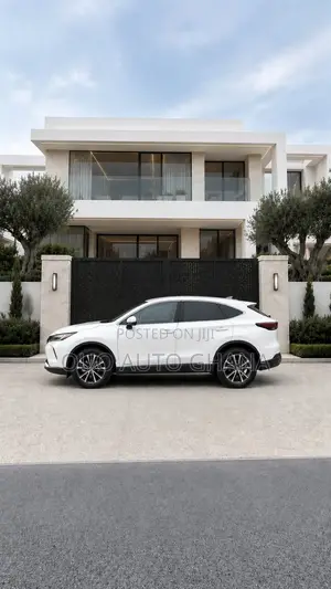 Toyota Harrier 2022 White