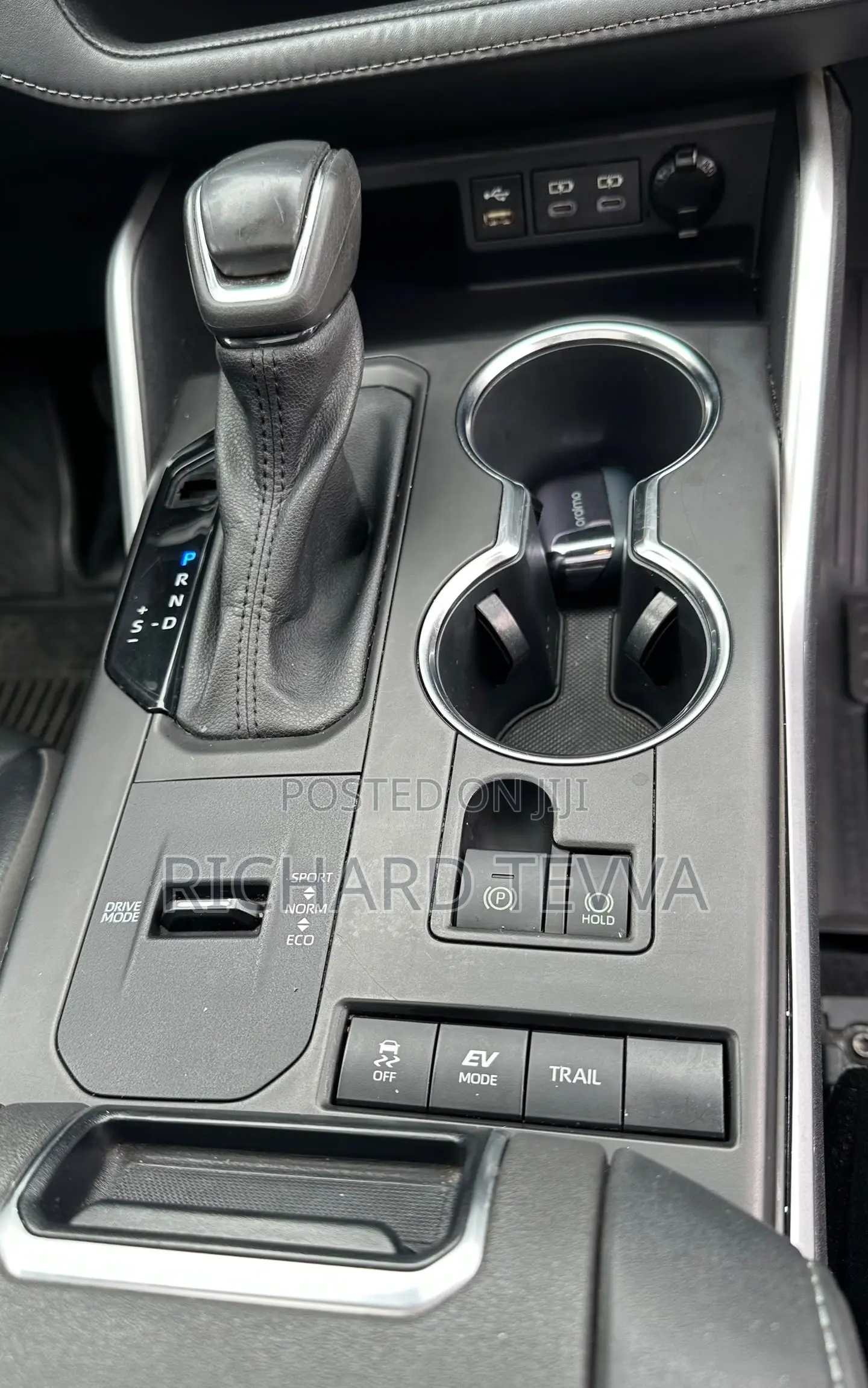 Toyota Highlander Hybrid 2022 Blue