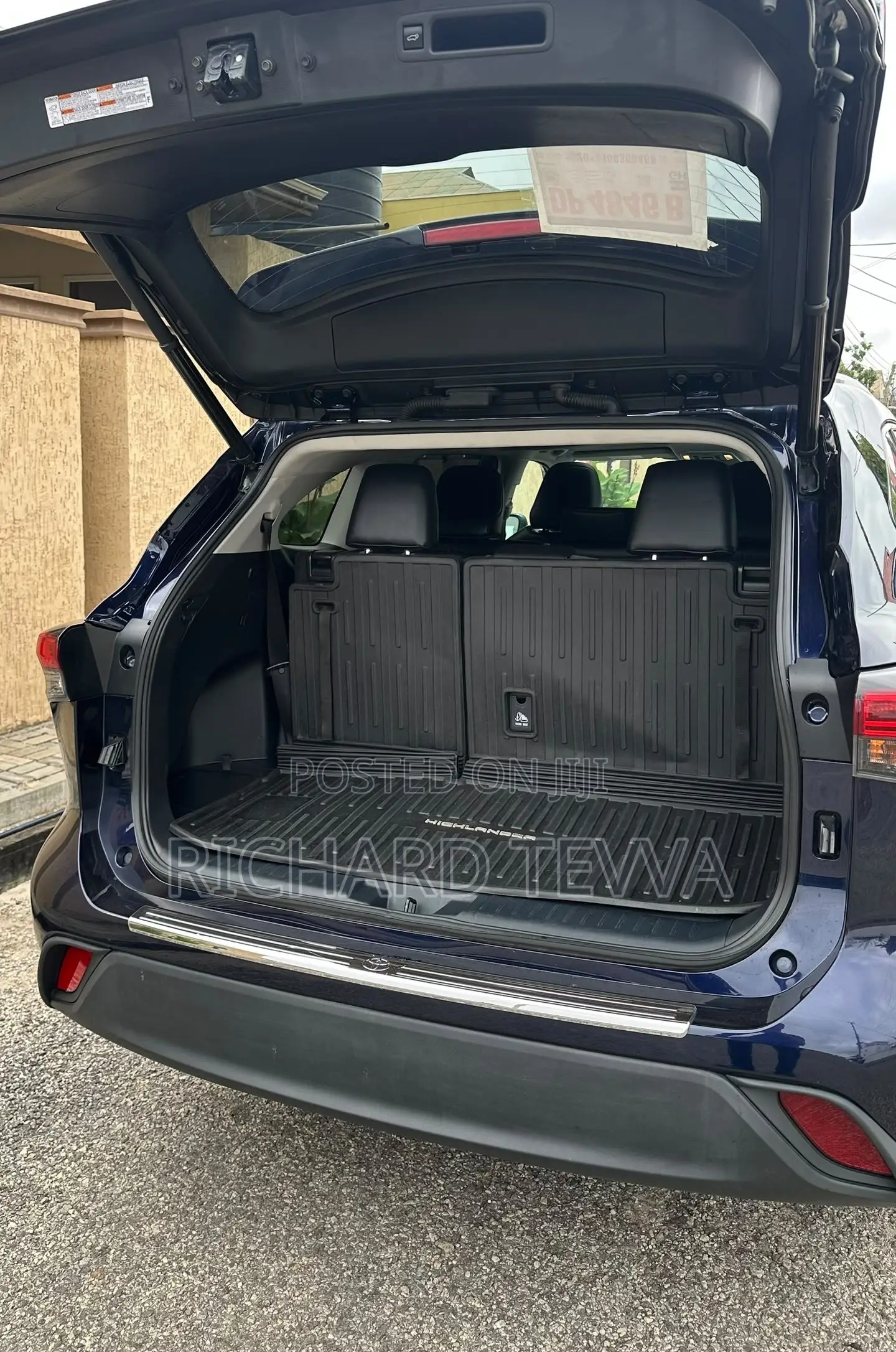 Toyota Highlander Hybrid 2022 Blue