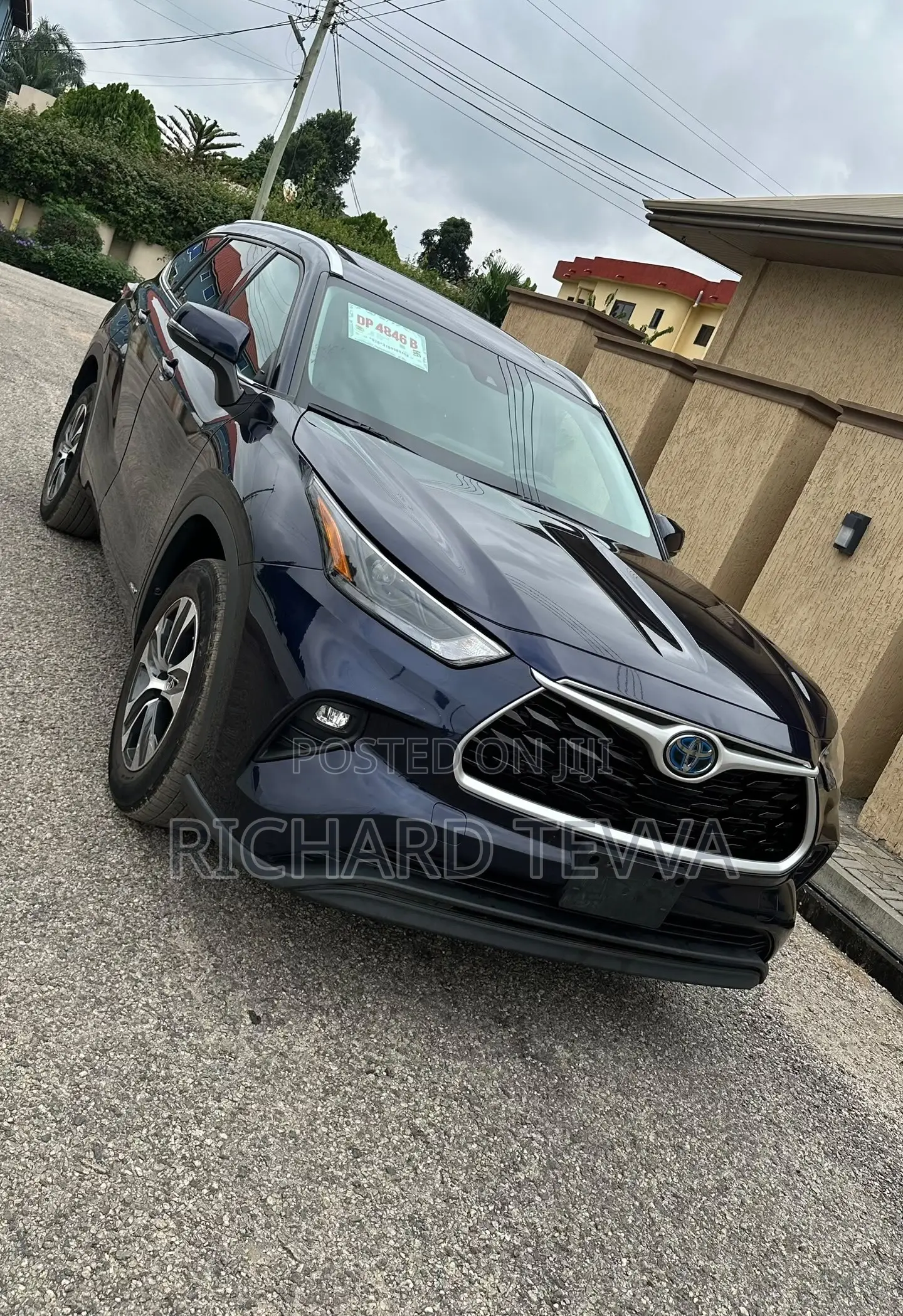 Toyota Highlander Hybrid 2022 Blue
