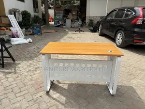 Modern Study Table (1.2m )