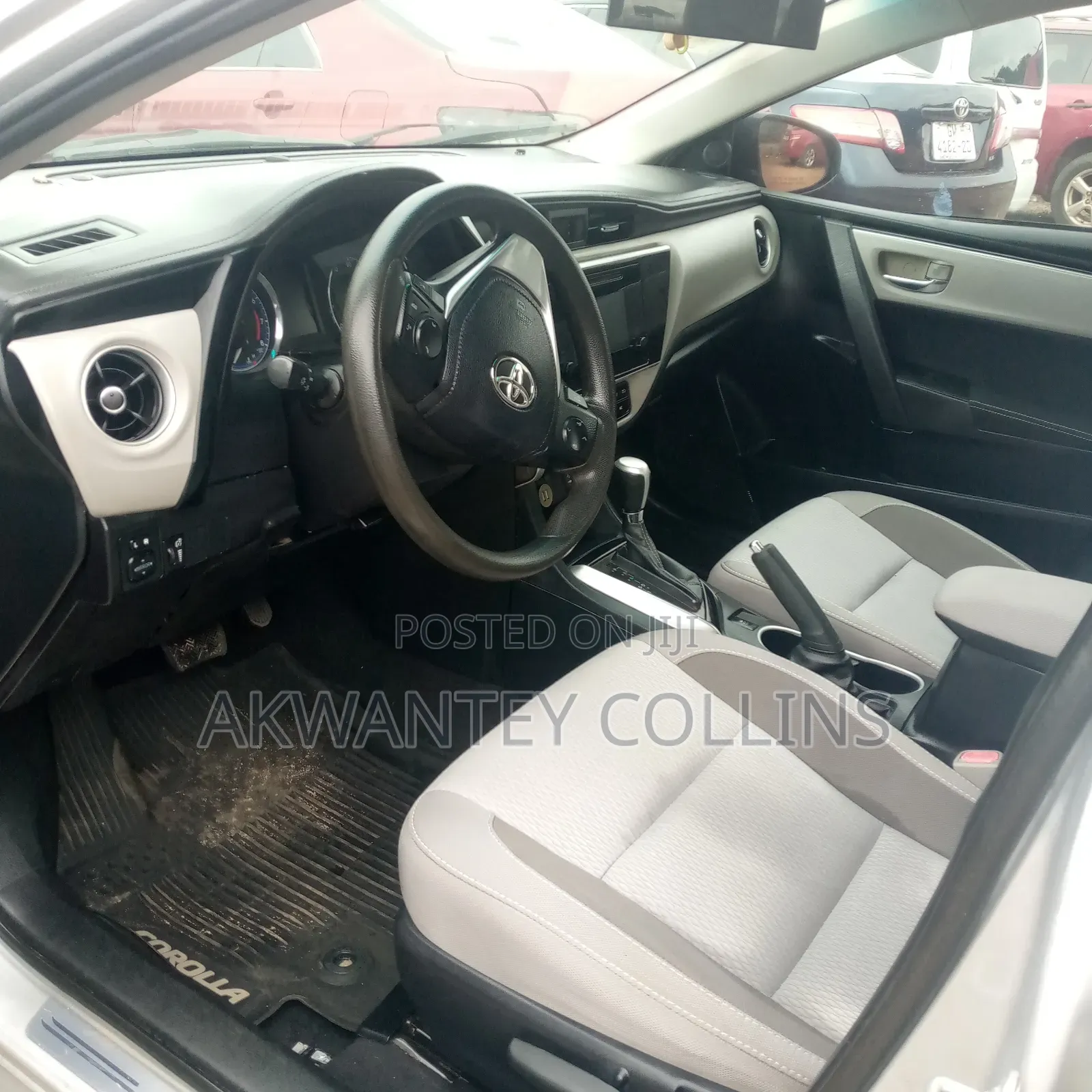 Toyota Corolla 2018 Silver