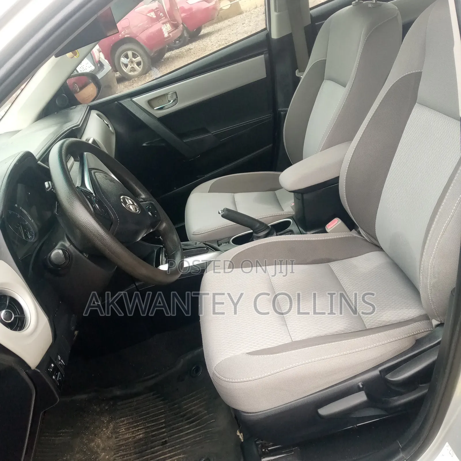 Toyota Corolla 2018 Silver