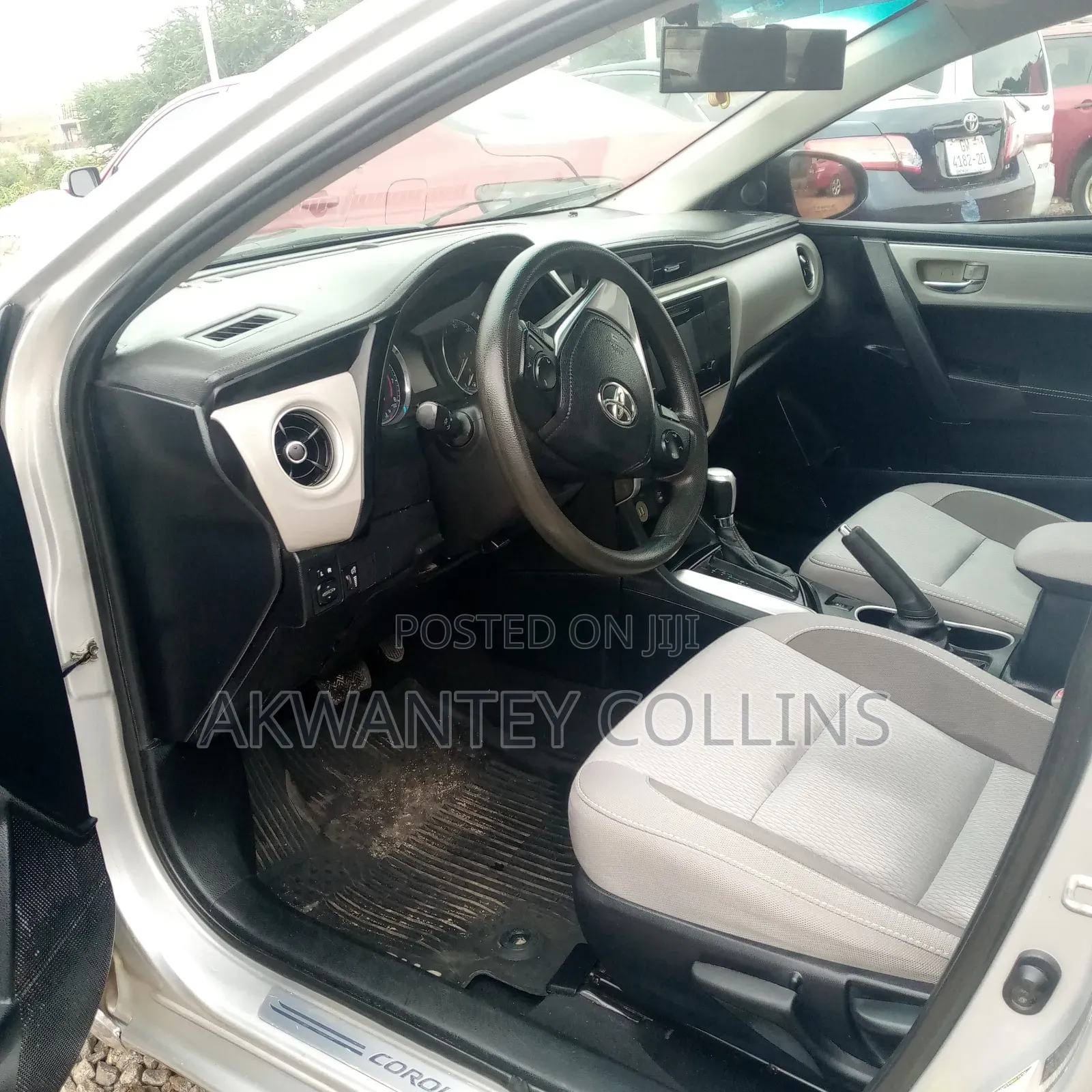 Toyota Corolla 2018 Silver