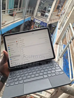 New Apple iPad Pro 11 (2022) 128 GB