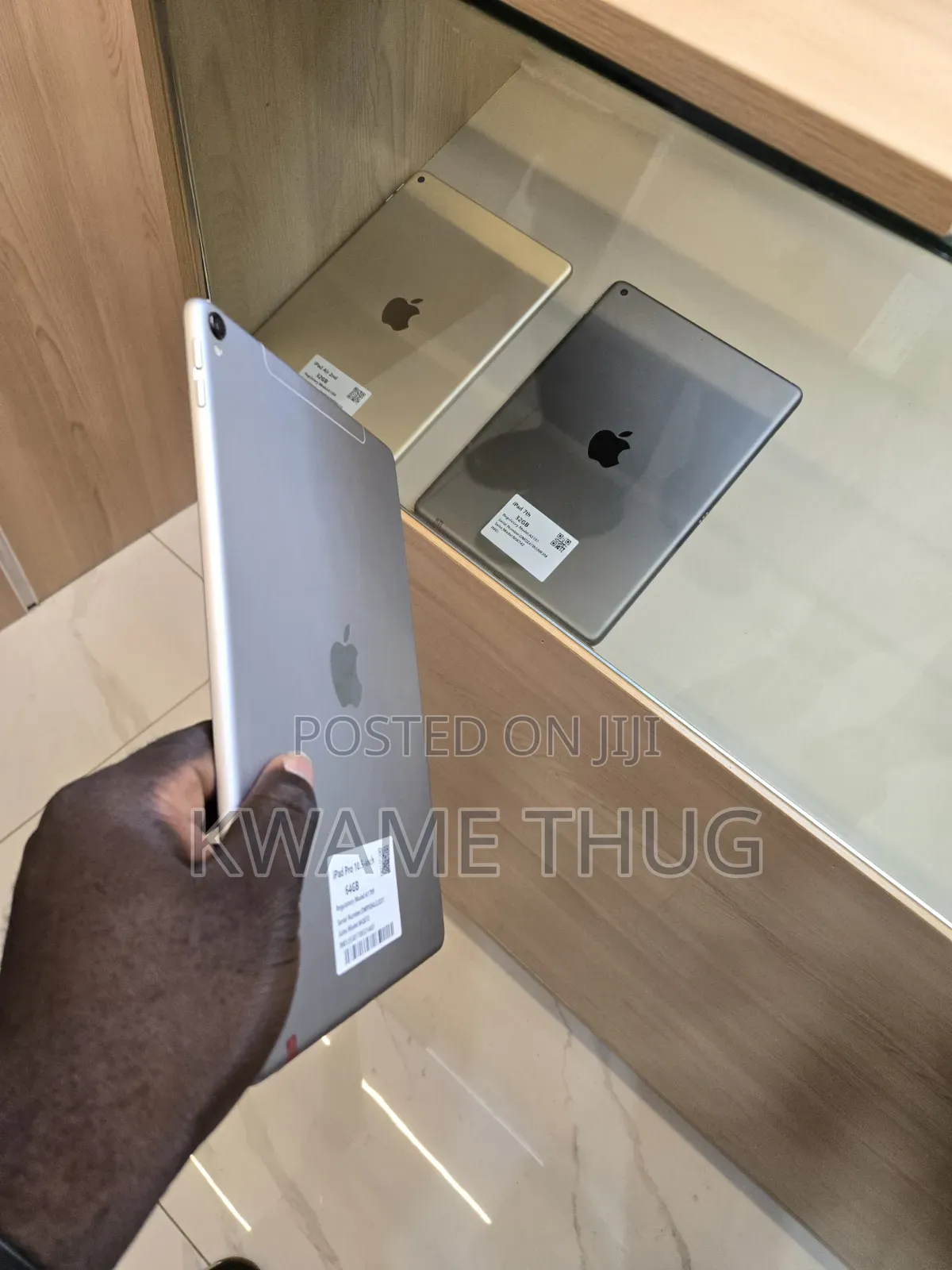 New Apple iPad Pro 9.7 (2016) 128 GB