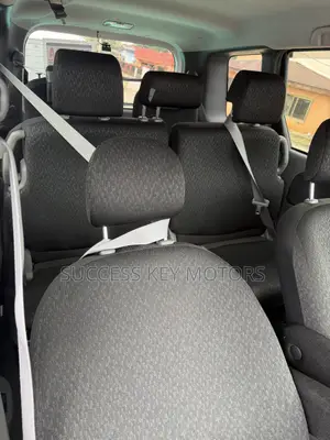 Toyota Sienta 1.5 FWD 2013 White