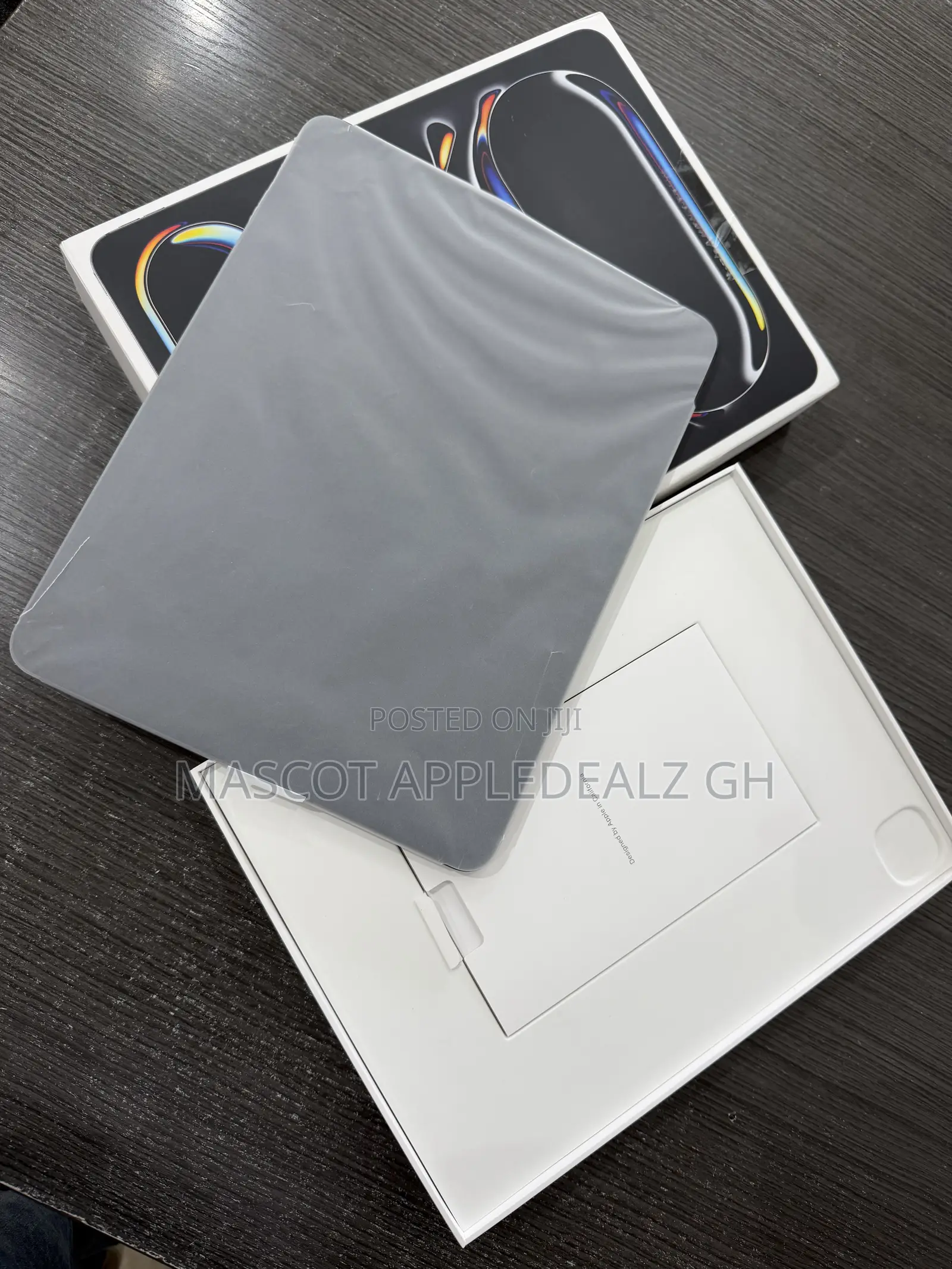 New Apple iPad Pro 13 (2024) 256 GB Gray