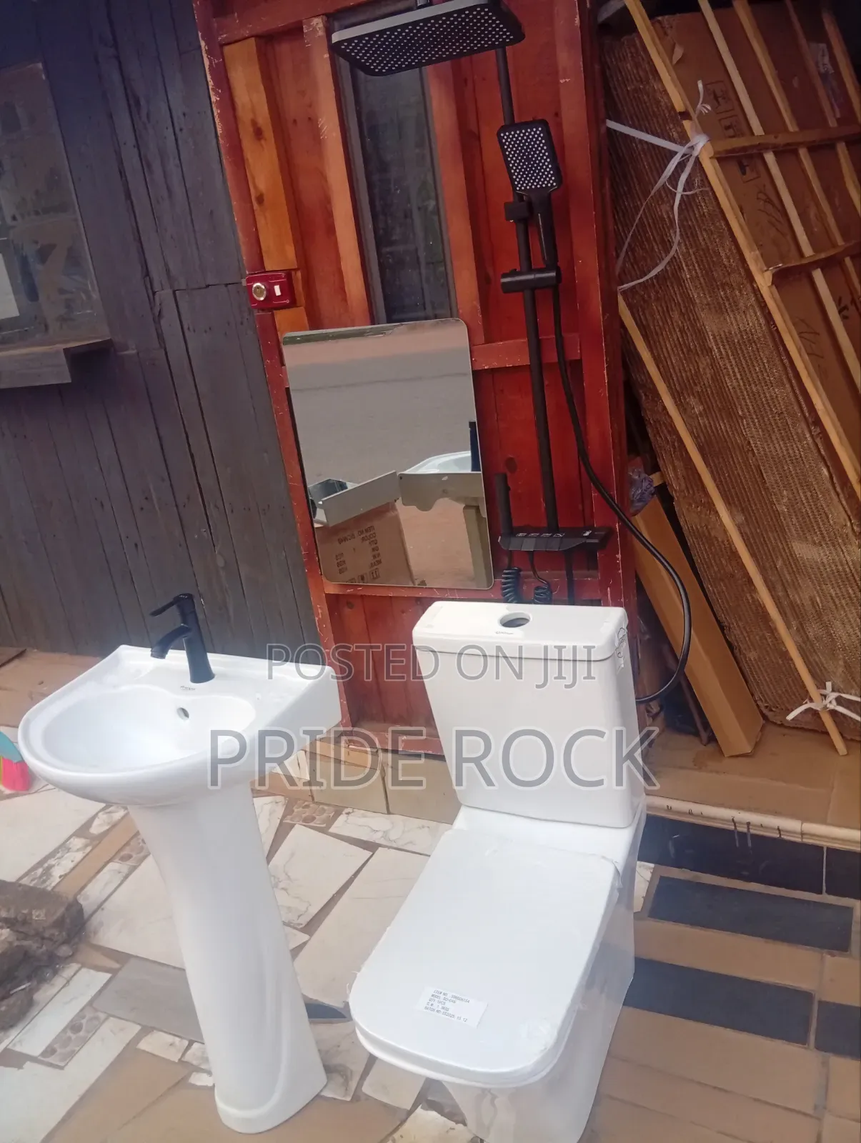 Press Top Wc, Basin With Stand Set, Mirror and Four in One Shower