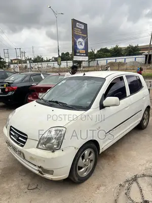 Kia Morning 2010 Off white