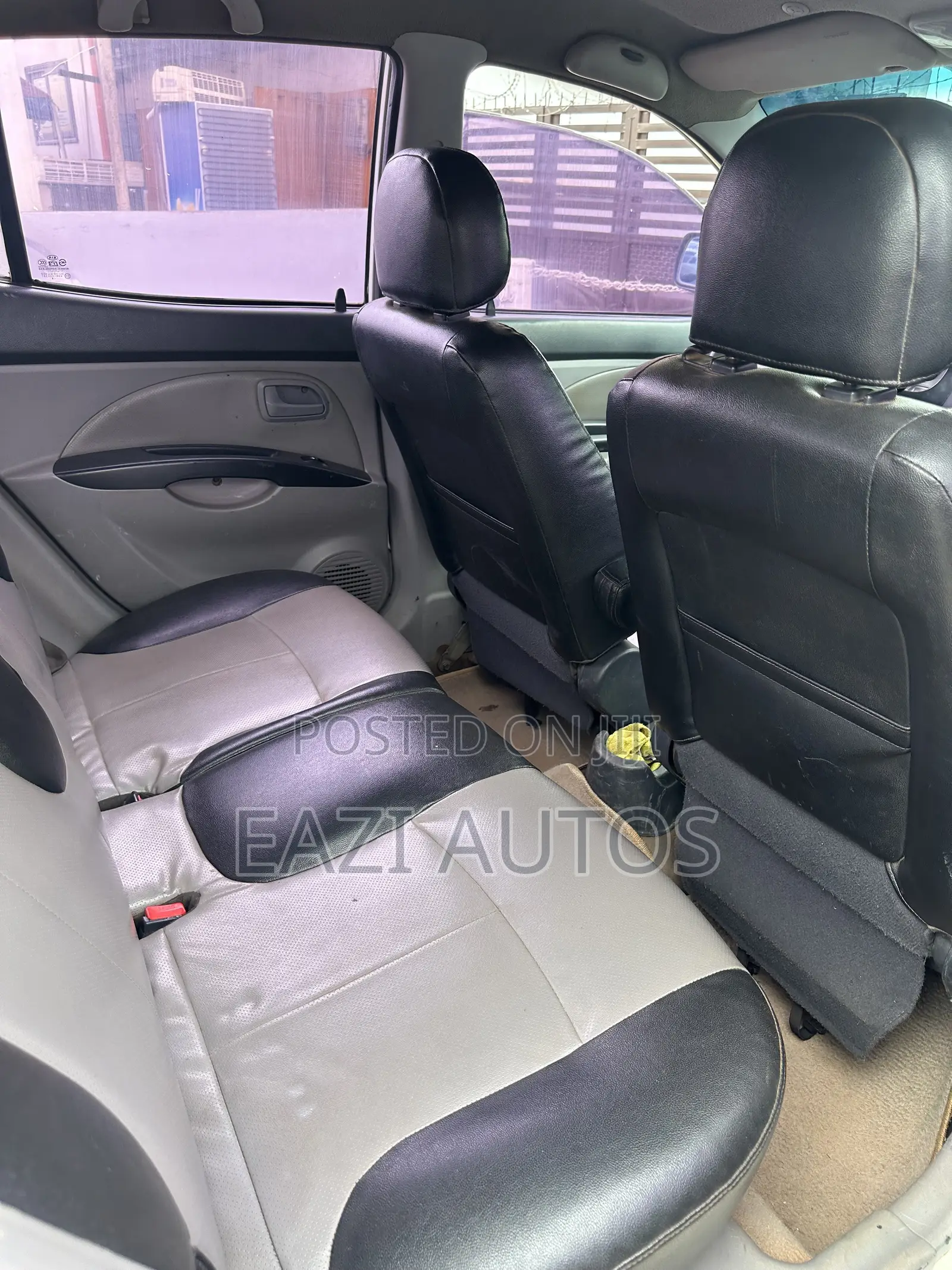 Kia Morning 2010 Off white