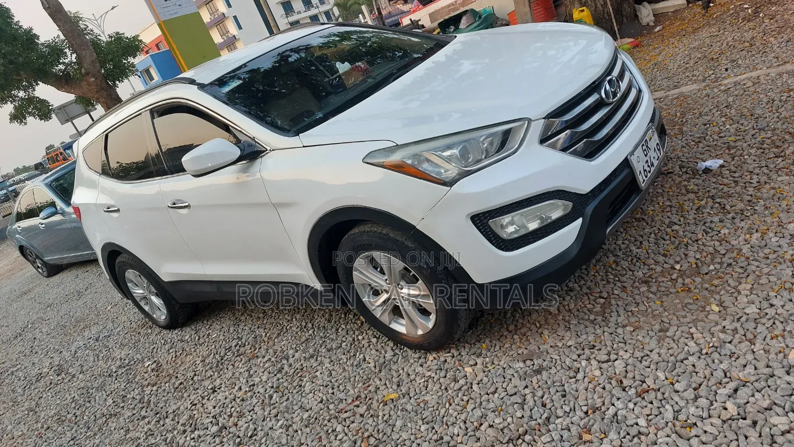 Rent a Car- Hyundai Santa Fe