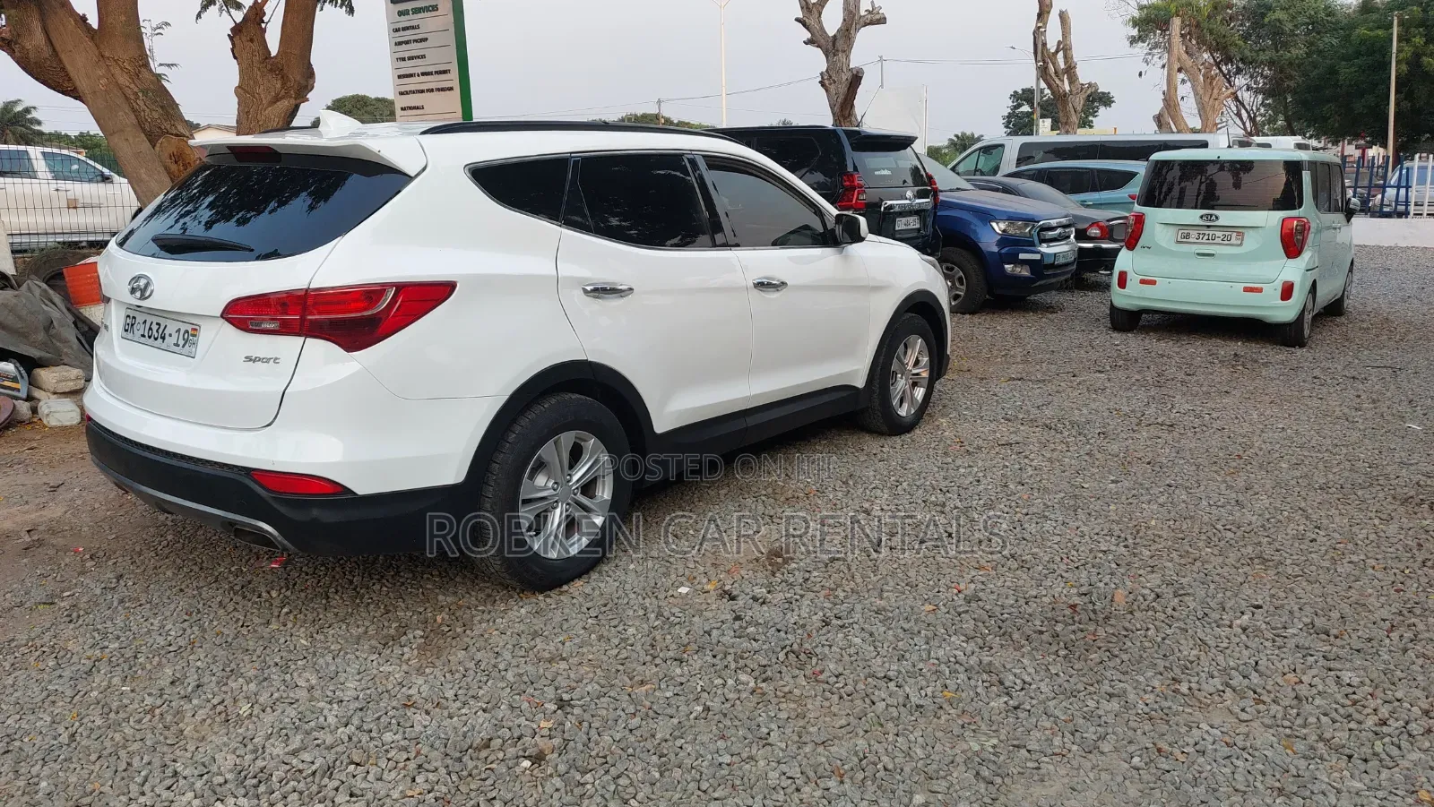 Rent a Car- Hyundai Santa Fe