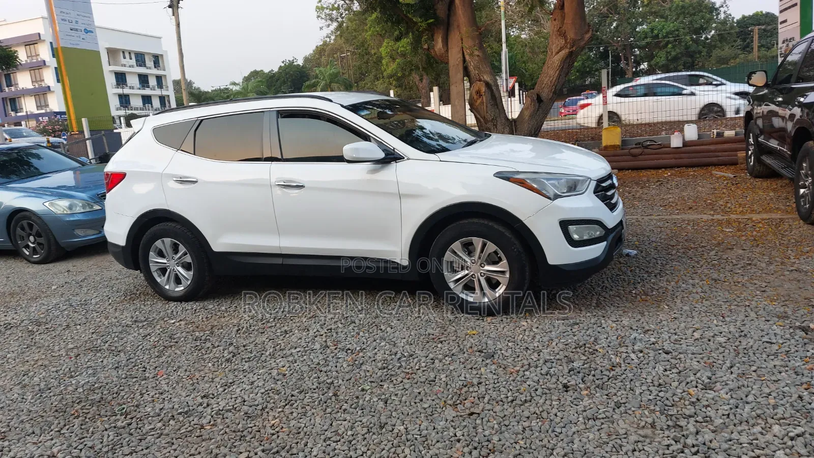 Rent a Car- Hyundai Santa Fe