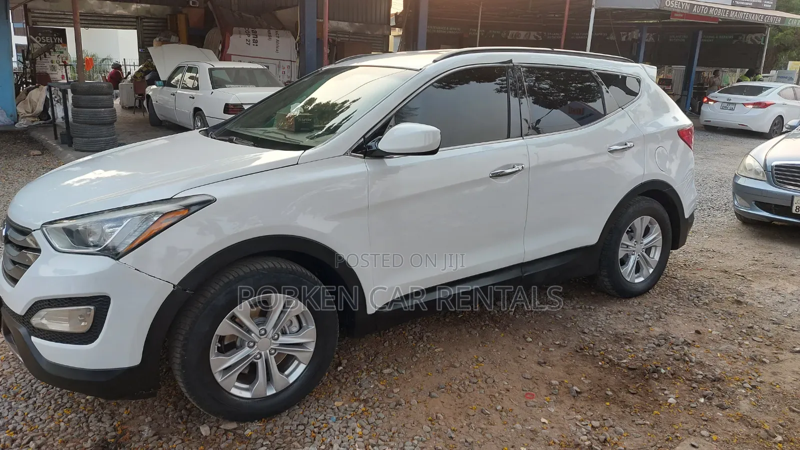 Rent a Car- Hyundai Santa Fe