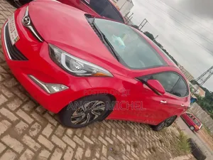 Hyundai Elantra 2014 Red