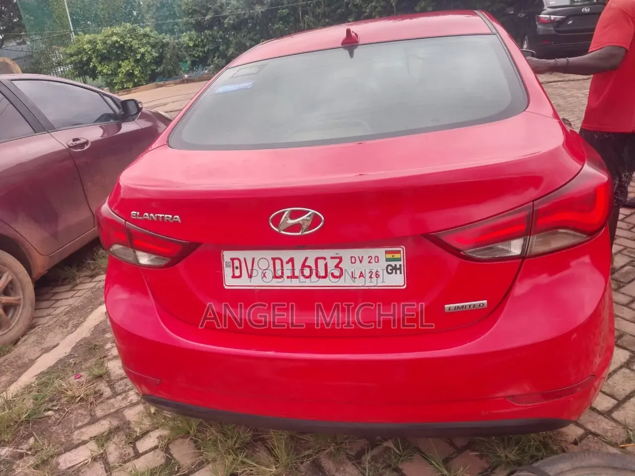 Hyundai Elantra 2014 Red