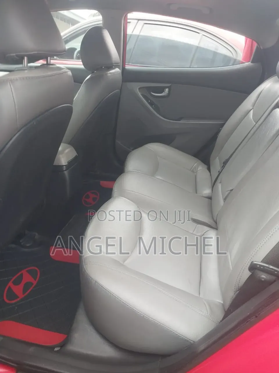 Hyundai Elantra 2014 Red