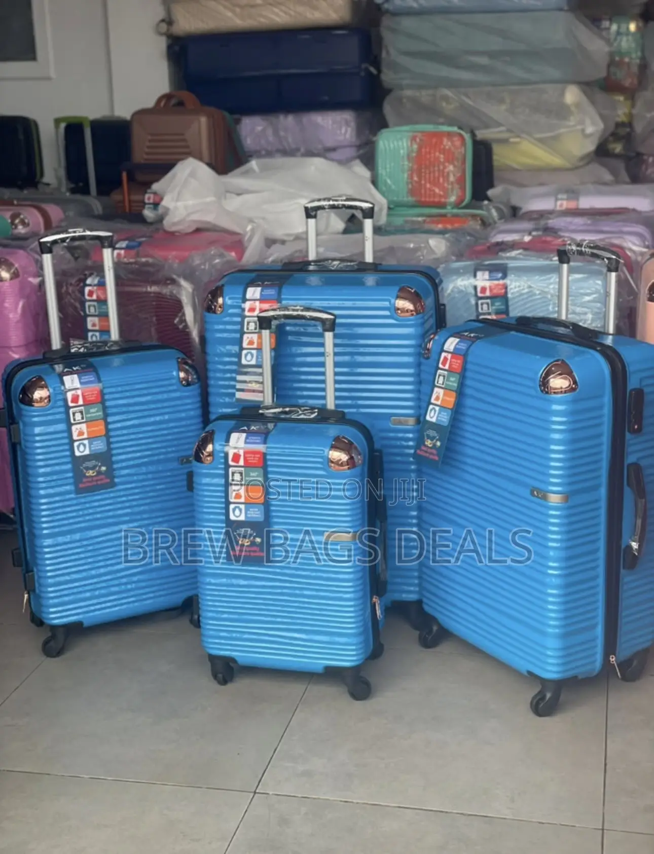 Premium Quality AK 4set Ultra Anticrack Traveling Bag.