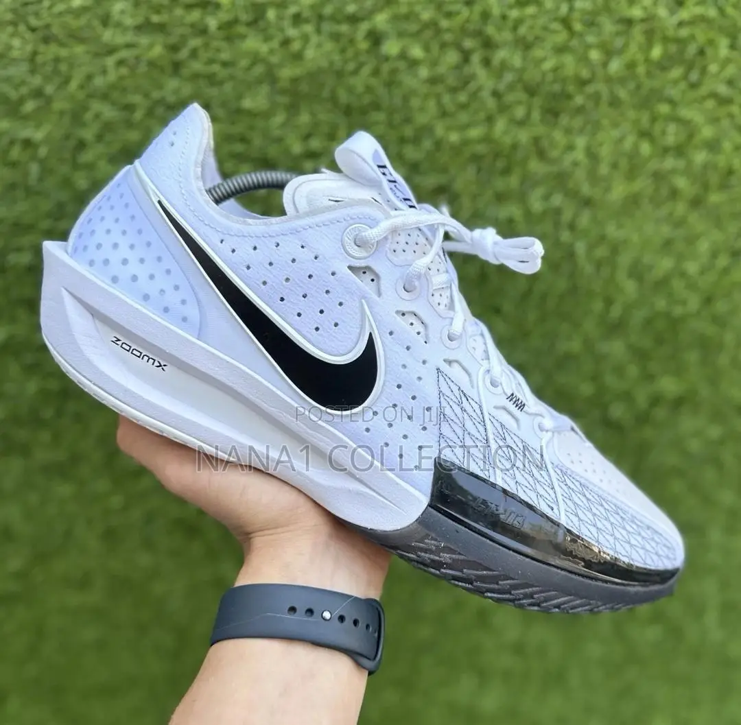 Nike Air Zoom G.T Cut 3 Sneakers