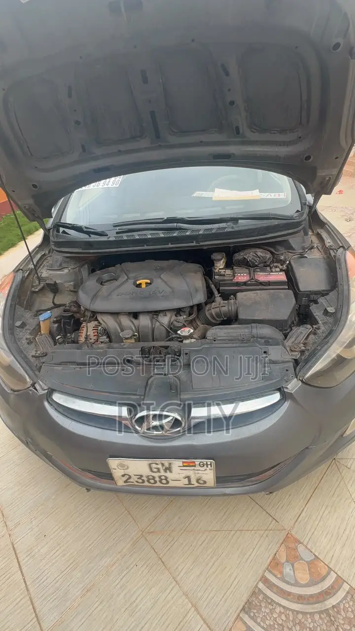 Hyundai Elantra GLS Automatic 2012 Gray