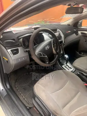 Hyundai Elantra GLS Automatic 2012 Gray