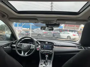 Honda Civic EX Sedan 2019 Silver